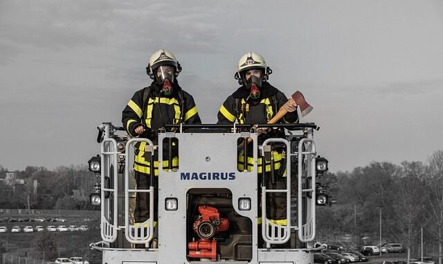 Aktuelle Blaulichtmeldungen: Polizei und Feuerwehr im Ruhrgebiet im Einsatz