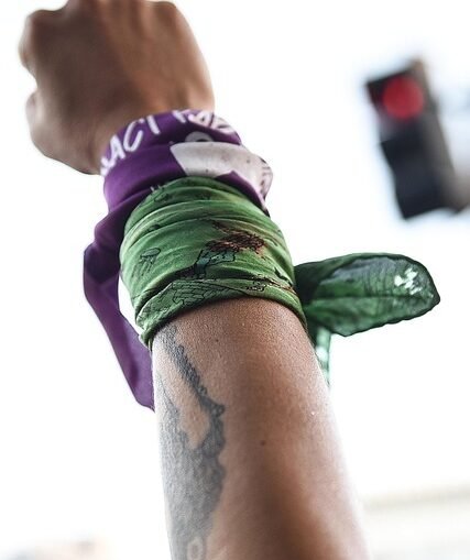 Argentinien: Wirtschaftliche Erholung unter Milei-Regierung, soziale Spannungen bleiben