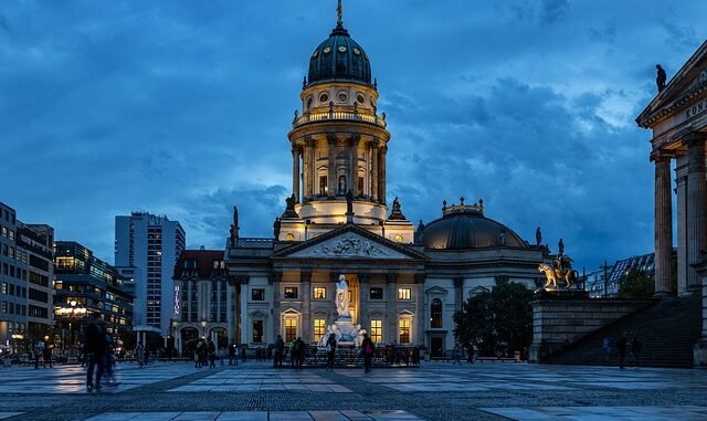 Berliner Stromausfall: Zweifel an linksextremer Ursache und Kritik an Infrastruktur