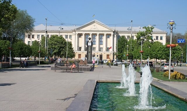 Christian Mandt (CDU) zum Bürgermeister von Bornheim gewählt; Stadtrat Hennef tagt im Februar 2026