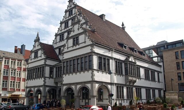 Glätteunfälle im Kreis Paderborn: Zwei Personen leicht verletzt