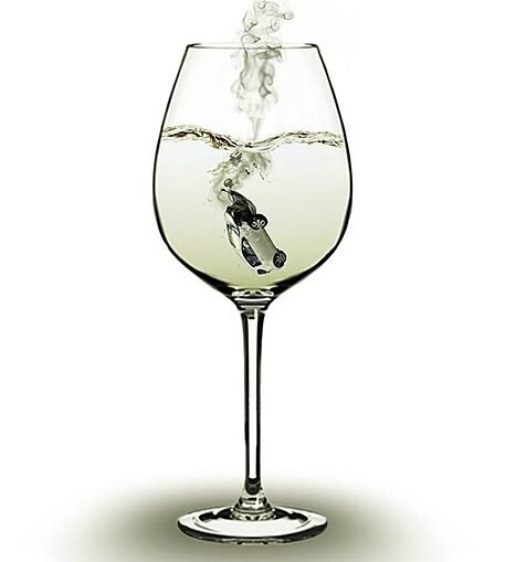 Mehrere Unfälle unter Alkoholeinfluss: Lübbecker fuhr ohne Führerschein