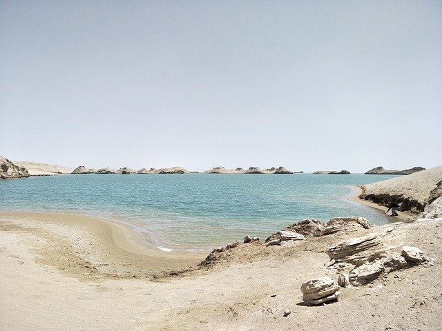 Minka Kelly und Dan Reynolds: Emotionaler Abschied am Burbank Airport