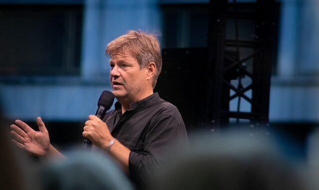 Münster: OB-Wahl Fuchs, Gewalt gegen Mitarbeiter, Albersloher Weg im Fokus