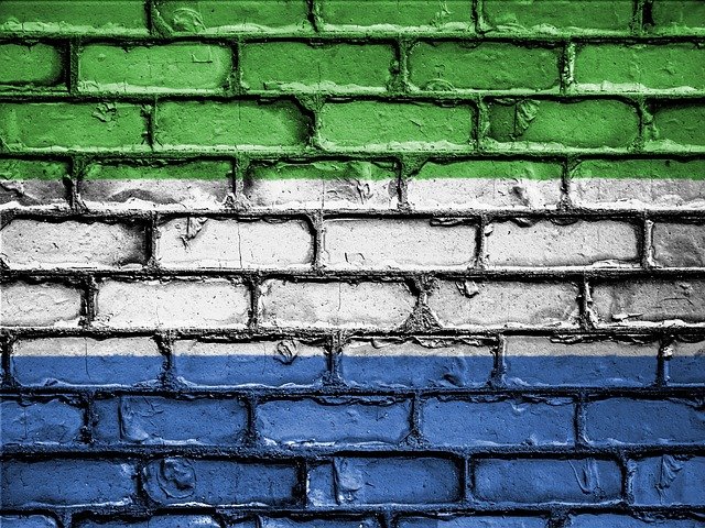 Sierra Leone: Justizministerin fordert Rücktritt von Anti-Korruptions-Chef nach Freispruch für Vizepräsidentin